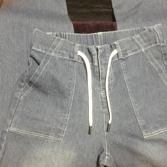 Pants - Women’s Jeans (Med) Drawn String Straight Leg